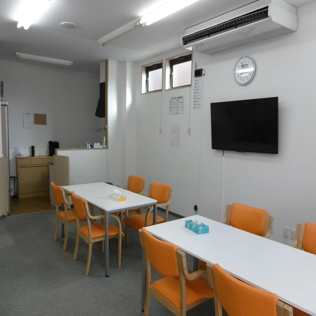 かざぐるま1F作業場のようす